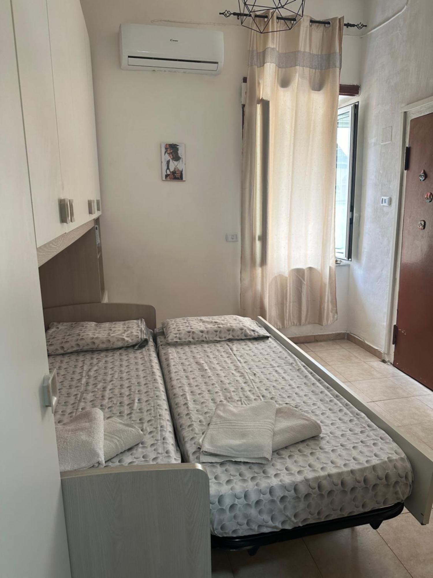 나폴리 La Casina Di Gio In The City Center Wi-Fi,Panorama 아파트 외부 사진